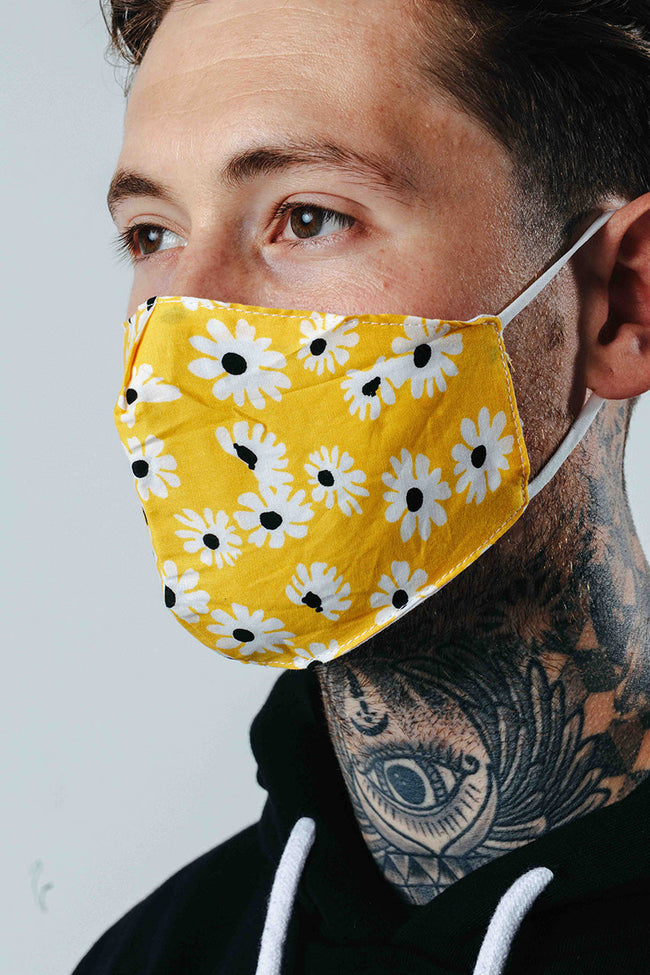 HYPE ADULT YELLOW DAISY ADJUSTABLE FACE MASK