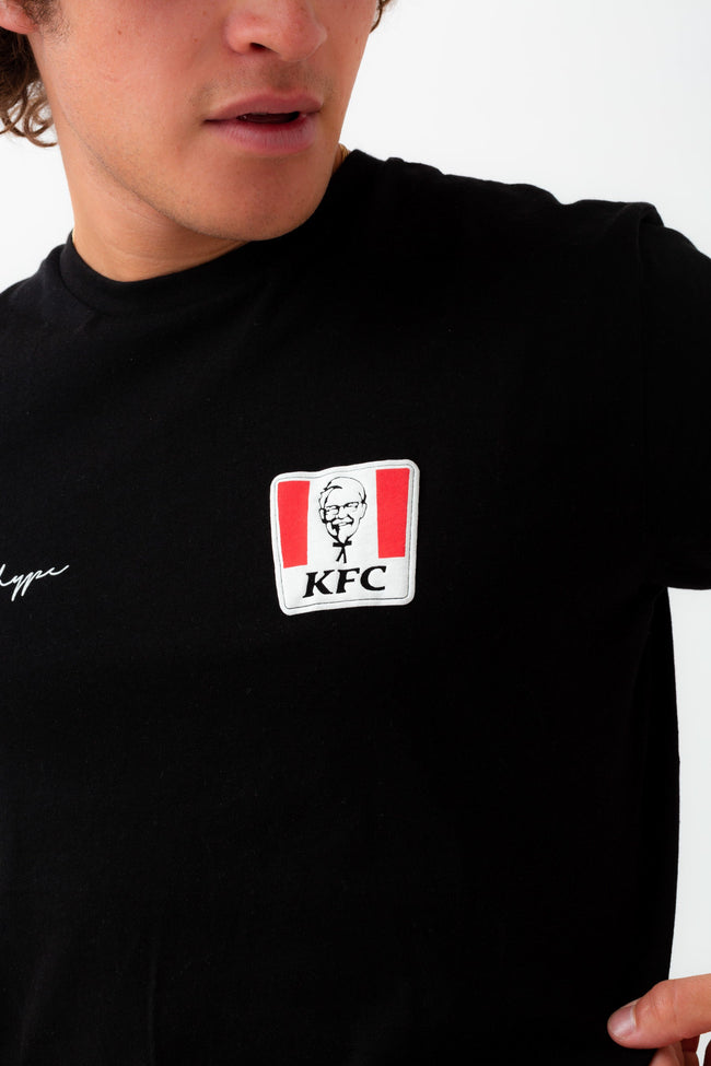 HYPE X KFC BLACK 'IT'S FINGER LICKIN' GOOD' T-SHIRT