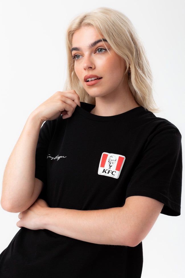 HYPE X KFC BLACK 'IT'S FINGER LICKIN' GOOD' T-SHIRT