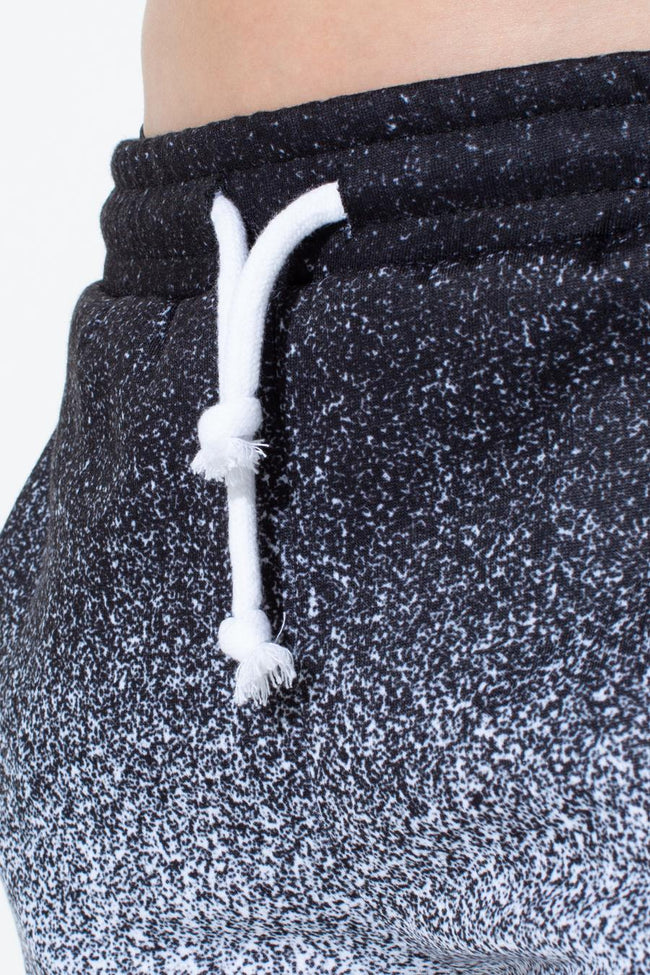 HYPE MONO SPECKLE KIDS SHORTS