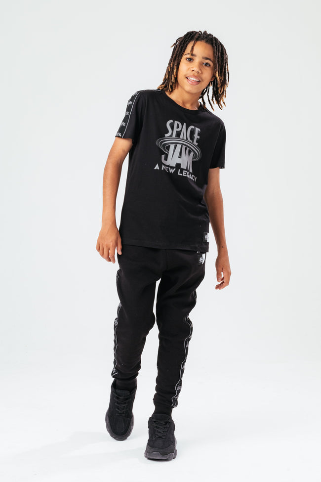 SPACE JAM X HYPE. SPACE JAM BLACK REFLECTIVE BOYS T-SHIRT