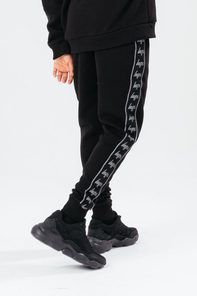 SPACE JAM X HYPE. SPACE JAM BLACK REFLECTIVE KIDS JOGGERS