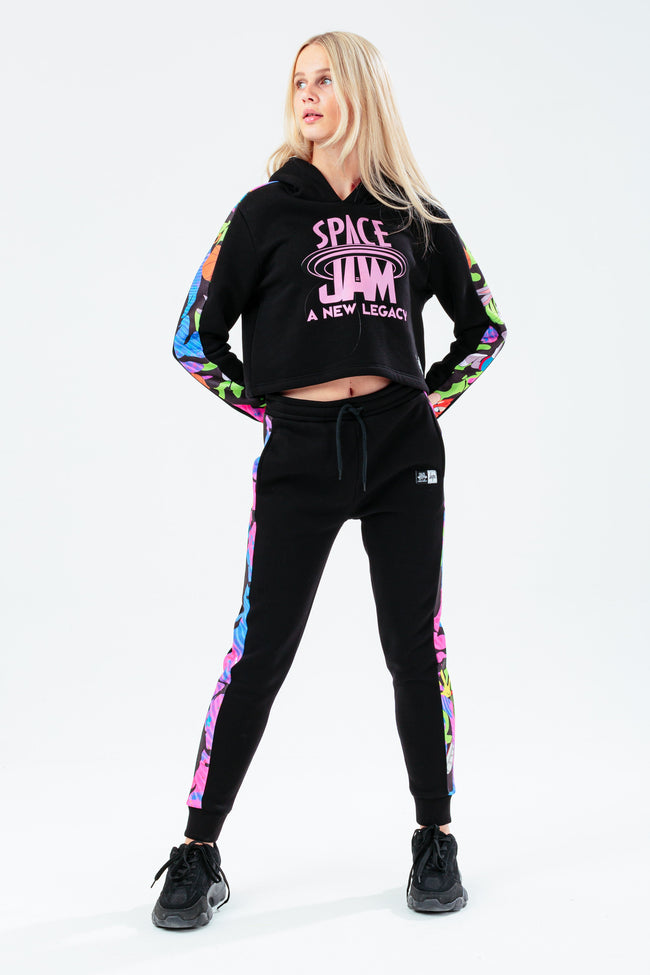 SPACE JAM X HYPE. FLURO TOON SQUAD CAMO GIRLS CROP PULLOVER HOODIE