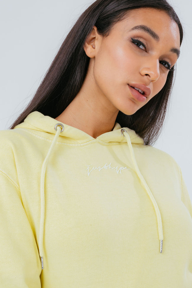 HYPE WASHED YELLOW SCRIBBLE LOGO WOMEN'S PULLOVER HOODIE