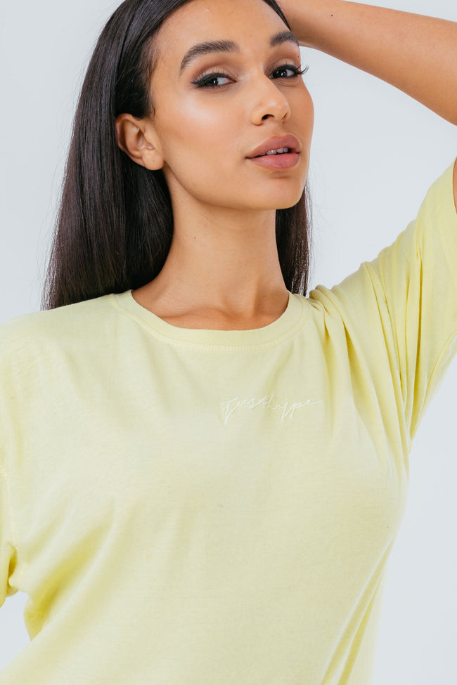 HYPE WASHED YELLOW SCRIBBLE LOGO WOMEN'S OVERSIZED T-SHIRT