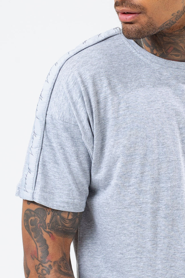 HYPE GREY TONAL TAPE SCRIBBLE LOGO MEN'S OVERSIZED T-SHIRT