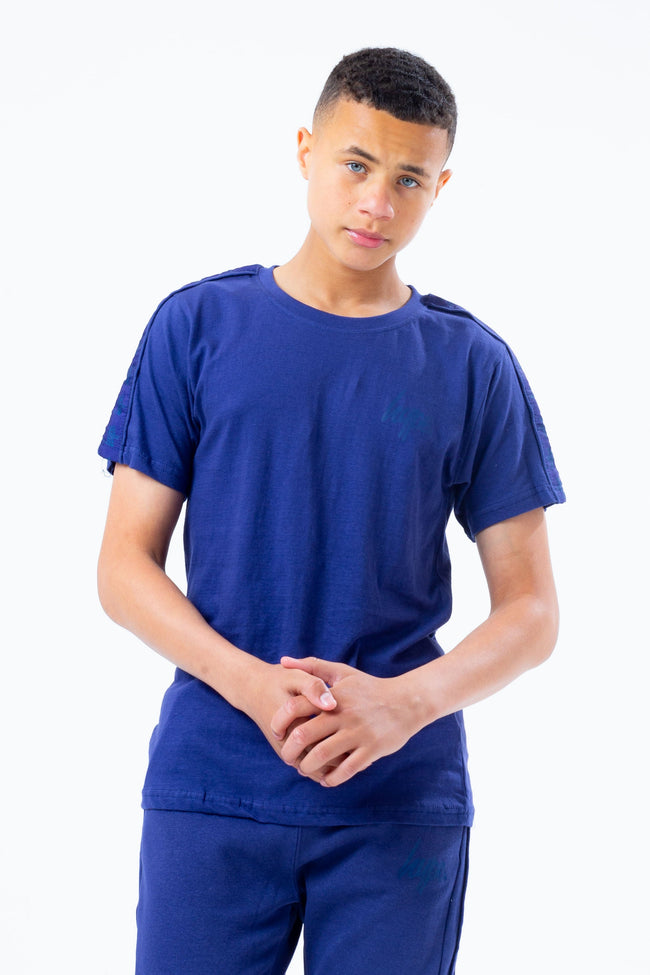 HYPE NAVY TONAL TAPE SCRIPT LOGO KIDS  T-SHIRT