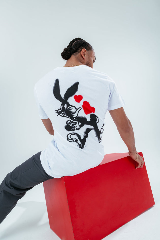 HYPE X LOONEY TUNES WHITE BUGS BUNNY HEART SCRIBBLE T-SHIRT