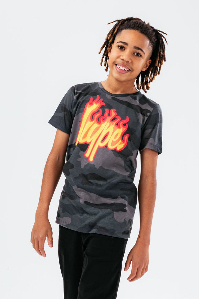 HYPE FLAME SCRIPT CAMO BOYS T-SHIRT