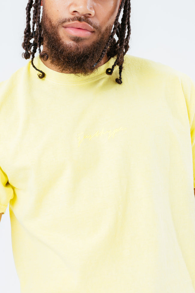 HYPE YELLOW SCRIBBLE LOGO EMBROIDERY MEN'S T-SHIRT