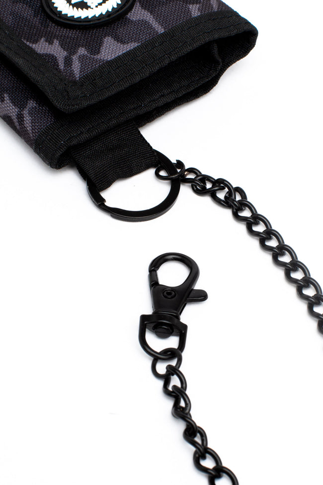 HYPE BLACK & GREY MONO CAMO CHAIN WALLET