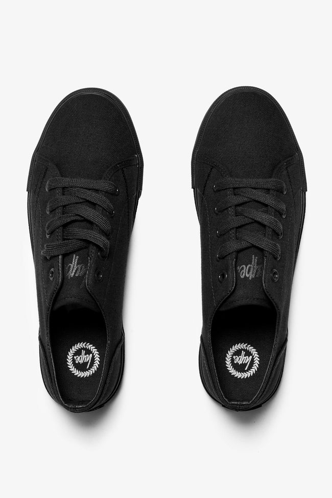 HYPE BLACK PUMP KIDS TRAINERS