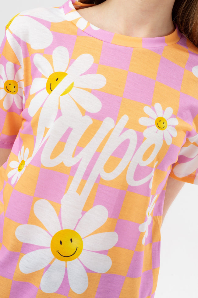 HYPE GIRLS PINK SMILEY DAISY SCRIPT T-SHIRT