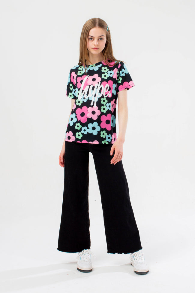 HYPE GIRLS BLACK 70'S FLOWER SCRIPT T-SHIRT