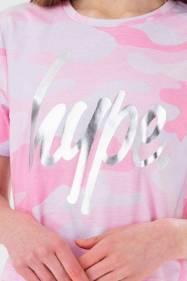 HYPE GIRLS PINK CAMO SCRIPT CROP T-SHIRT