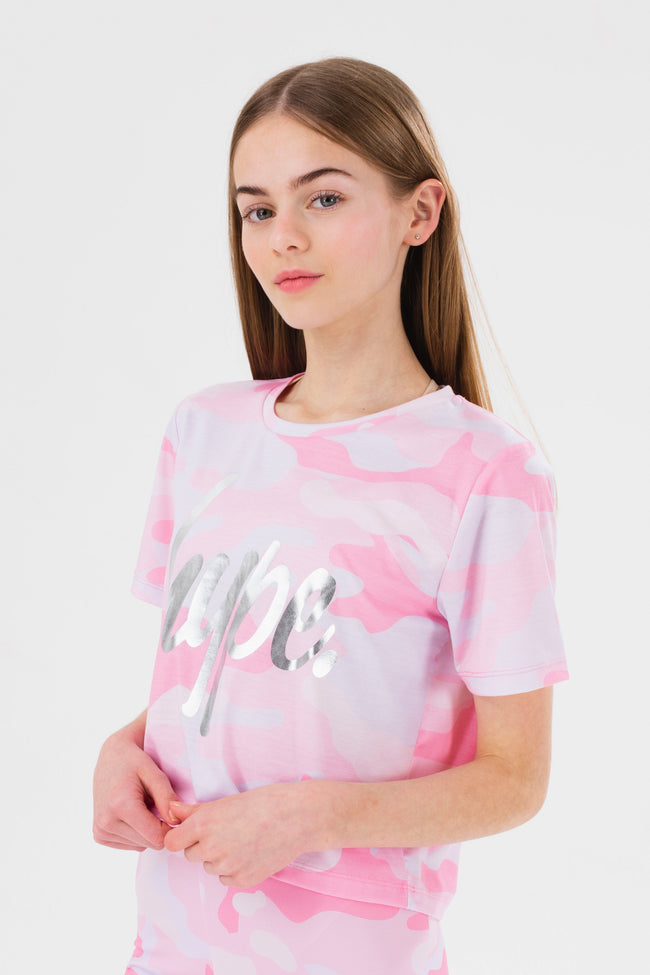 HYPE GIRLS PINK CAMO SCRIPT CROP T-SHIRT