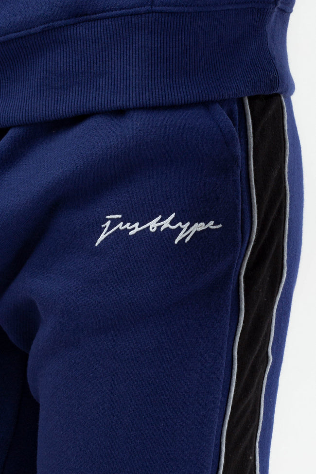 HYPE MENS NAVY ILFORD SCRIBBLE HOODIE & JOGGERS SET